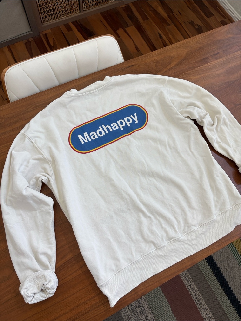 Madhappy‎ Off-White Crewneck Classics Logo Sweatshirt Pullover USA Size Small - Picture 5 of 13